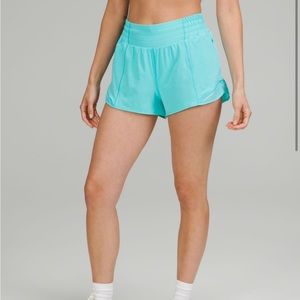 Lululemon Hotty Hot High Rise 4”